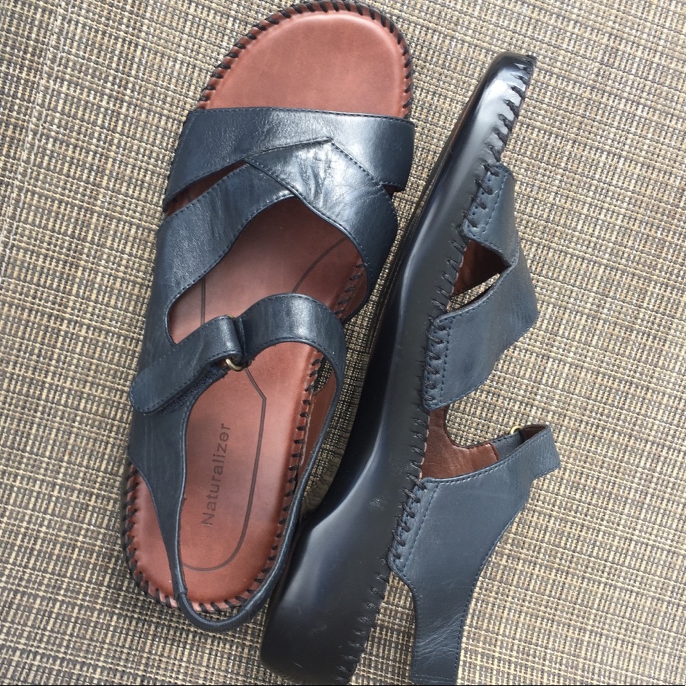 Naturalizer fit system Leather Sandals   11M